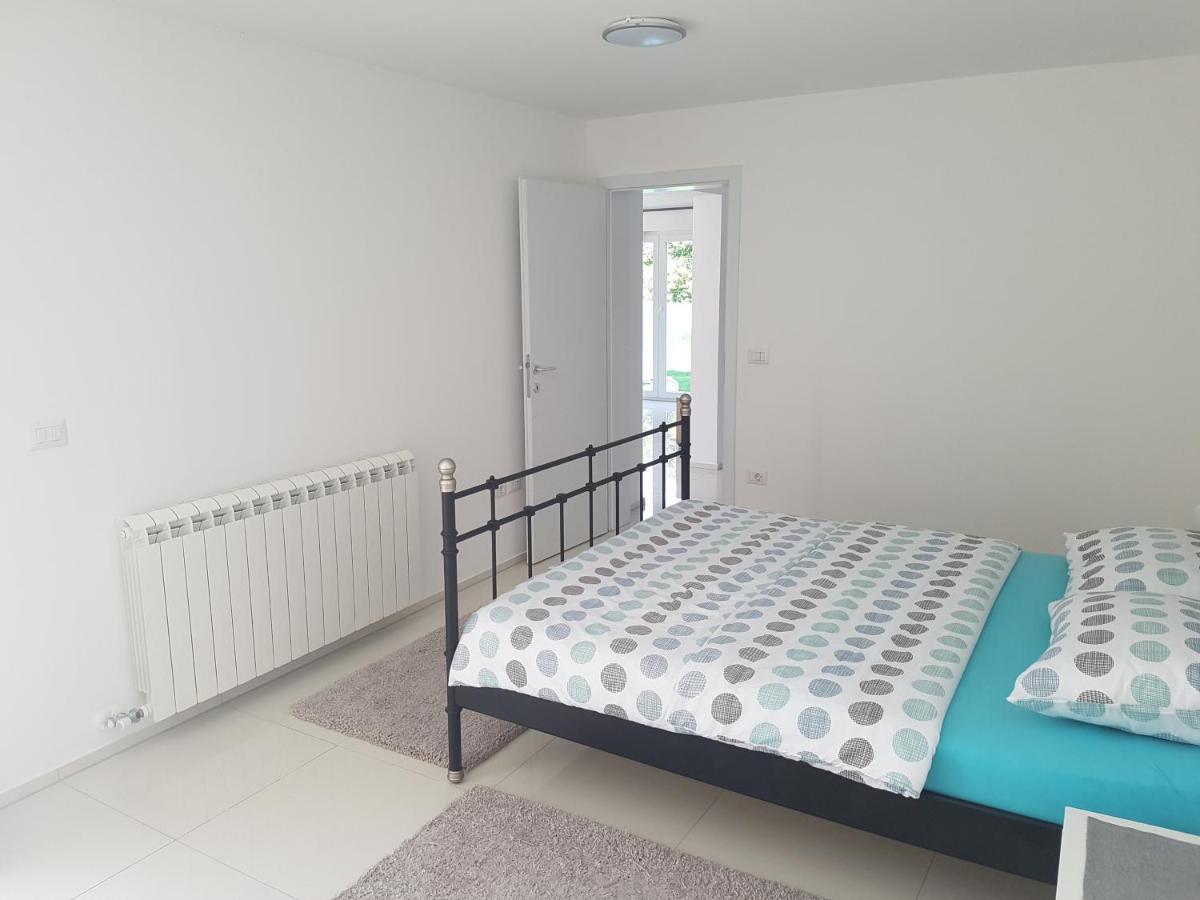 Zagar Apartment โปเรช ภายนอก รูปภาพ