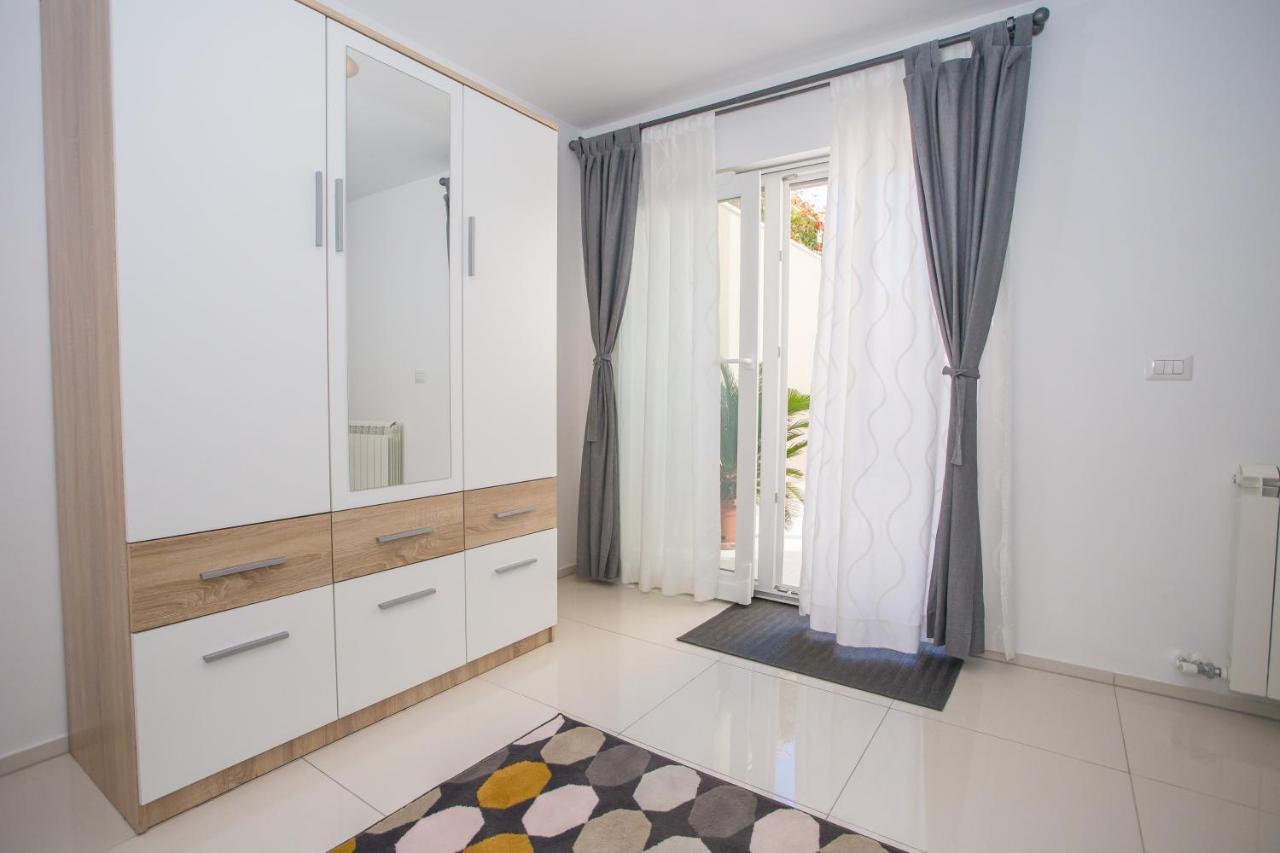 Zagar Apartment โปเรช ภายนอก รูปภาพ