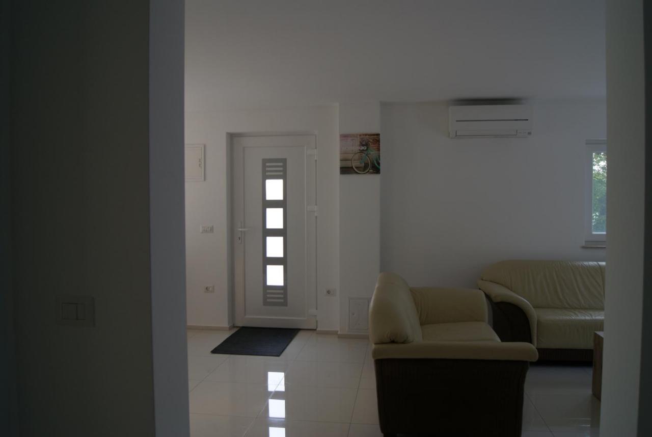 Zagar Apartment โปเรช ภายนอก รูปภาพ
