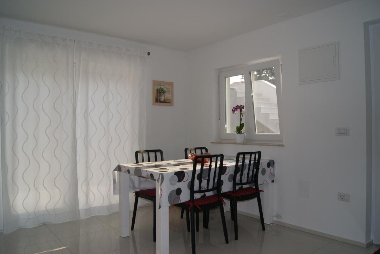 Zagar Apartment โปเรช ภายนอก รูปภาพ